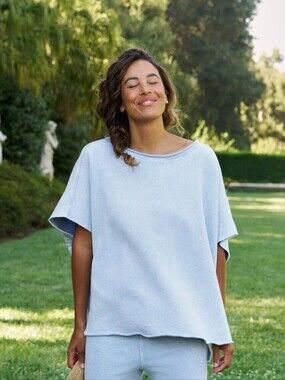 Frank and Eileen triple fleece tee lab Pale blue caplet OS